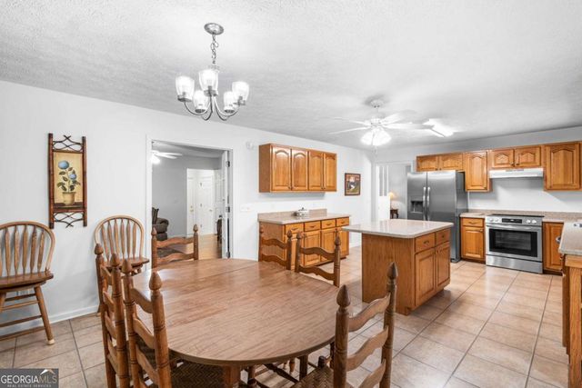 810 Hog Creek Road, Hiawassee, GA 30546
