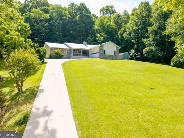 810 Hog Creek Road, Hiawassee, GA 30546