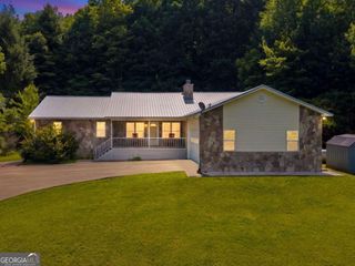 810 Hog Creek Road, Hiawassee, GA 30546
