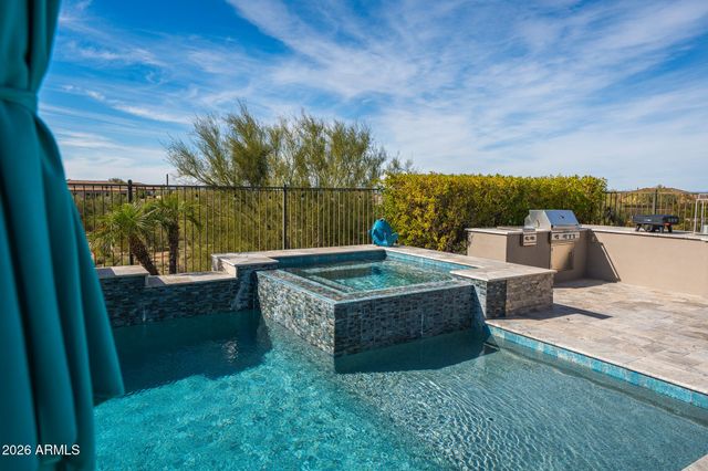 32034 N 62ND Place, Cave Creek, AZ 85331