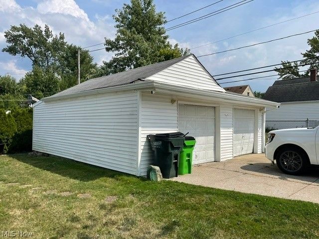 12204 Oak Park Boulevard, Garfield Heights, OH 44125