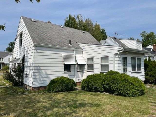 12204 Oak Park Boulevard, Garfield Heights, OH 44125