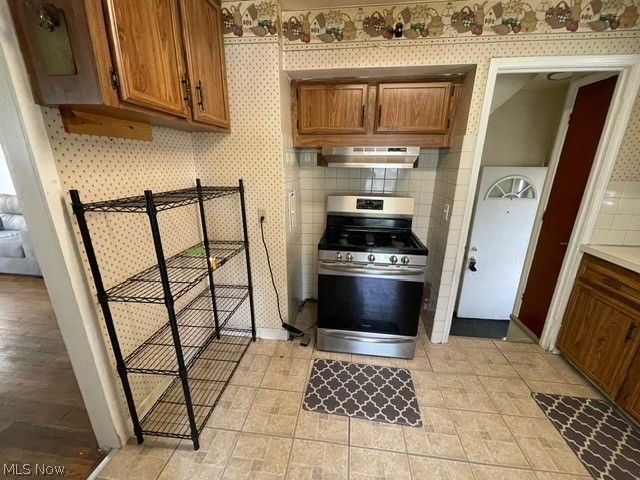12204 Oak Park Boulevard, Garfield Heights, OH 44125