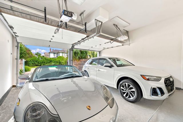 4107 Stanford Street, Houston, TX 77006