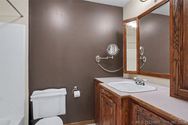 33 Haleys Drive, Adair, OK 74330