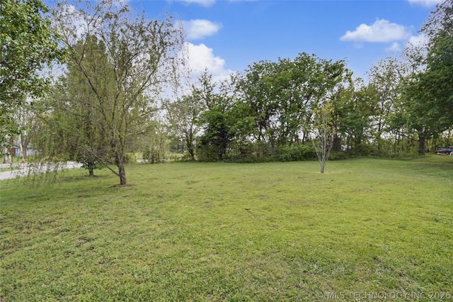 33 Haleys Drive, Adair, OK 74330