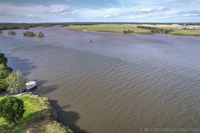 33 Haleys Drive, Adair, OK 74330