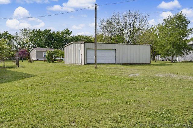 33 Haleys Drive, Adair, OK 74330