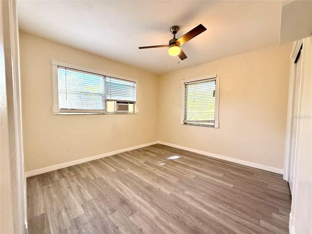 2658 NASSAU STREET, Sarasota, FL 34231