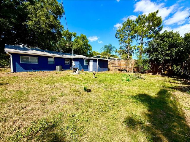 2658 NASSAU STREET, Sarasota, FL 34231