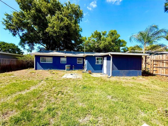 2658 NASSAU STREET, Sarasota, FL 34231