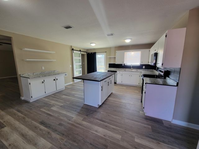 13325 US Highway 331, Defuniak Springs, FL 32433