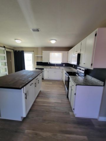 13325 US Highway 331, Defuniak Springs, FL 32433