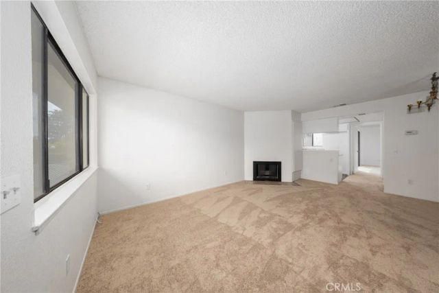 579 W 9th, Upland, CA 91786