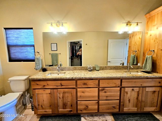 1271 E Fenway Drive, Benson, AZ 85602