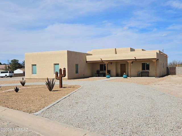 1271 E Fenway Drive, Benson, AZ 85602