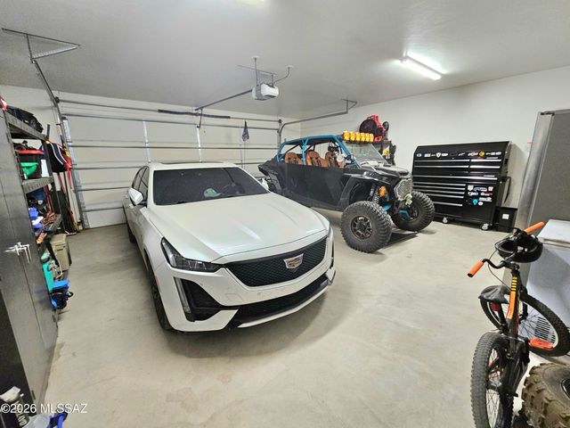 1271 E Fenway Drive, Benson, AZ 85602