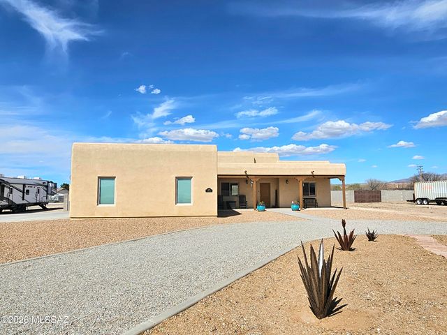 1271 E Fenway Drive, Benson, AZ 85602