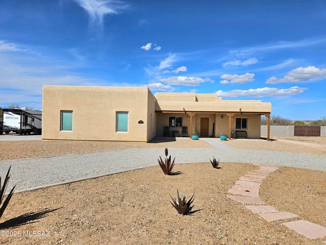 1271 E Fenway Drive, Benson, AZ 85602