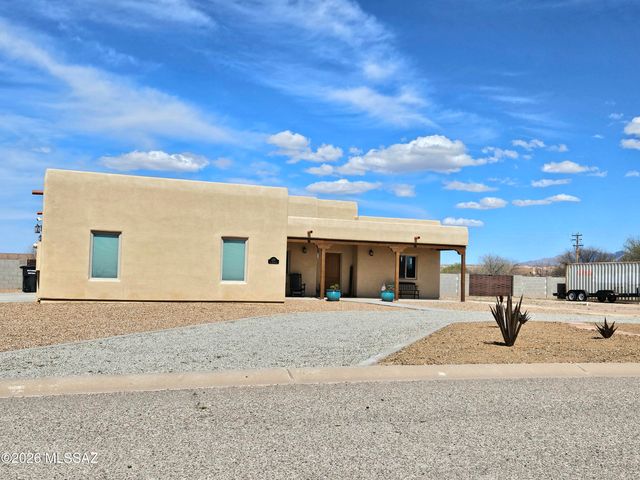 1271 E Fenway Drive, Benson, AZ 85602