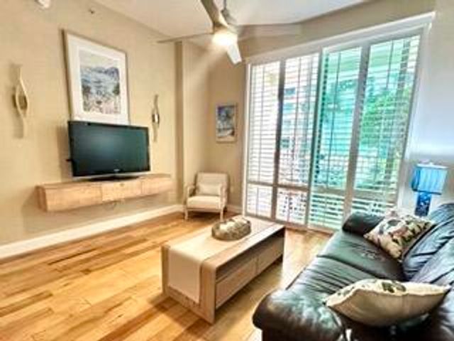 700 E Boynton Beach Boulevard 105, Boynton Beach, FL 33435