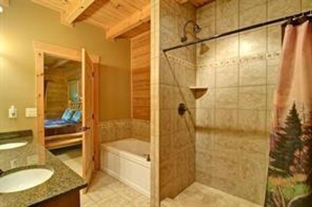 93 BEAR TRACK Trail, Morganton, GA 30560