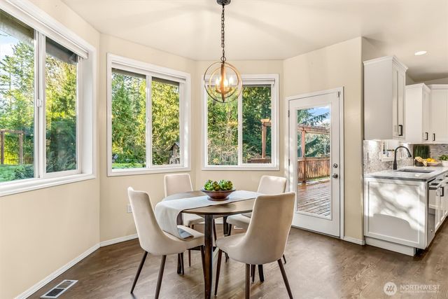 13718 58th Street SE, Snohomish, WA 98290