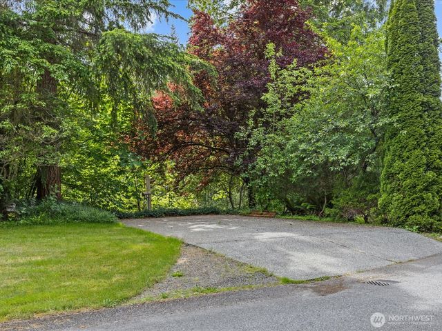 13718 58th Street SE, Snohomish, WA 98290
