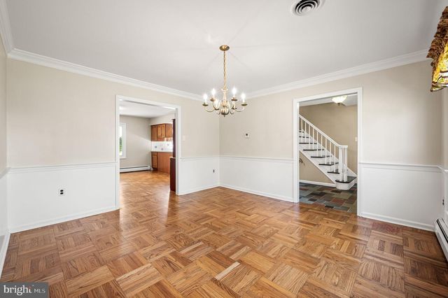 113 GLENWOOD DR, Washington Crossing, PA 18977