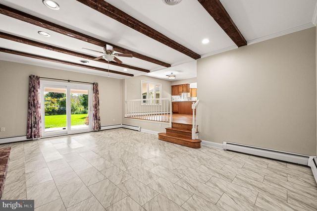 113 GLENWOOD DR, Washington Crossing, PA 18977