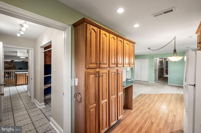113 GLENWOOD DR, Washington Crossing, PA 18977