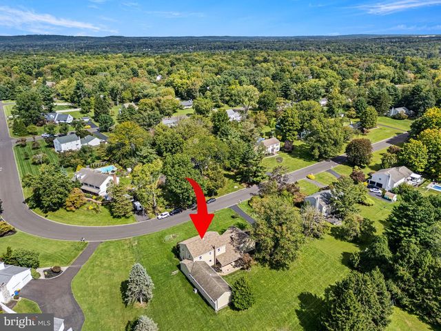 113 GLENWOOD DR, Washington Crossing, PA 18977