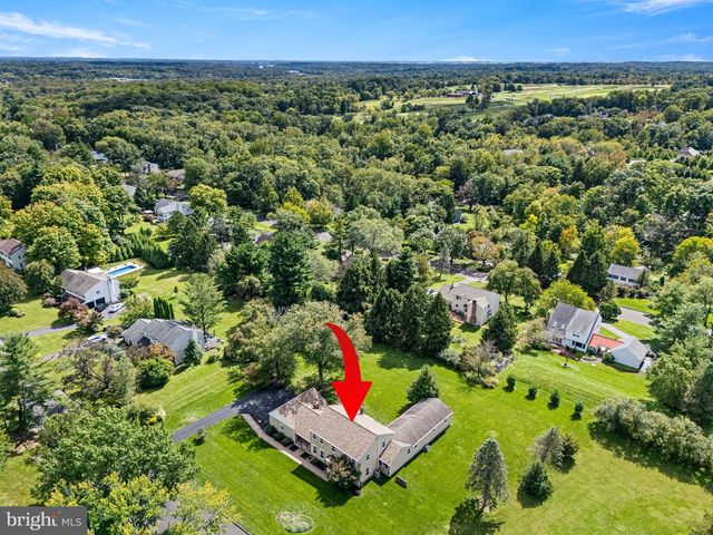 113 GLENWOOD DR, Washington Crossing, PA 18977