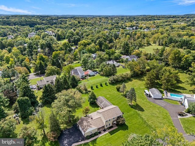 113 GLENWOOD DR, Washington Crossing, PA 18977
