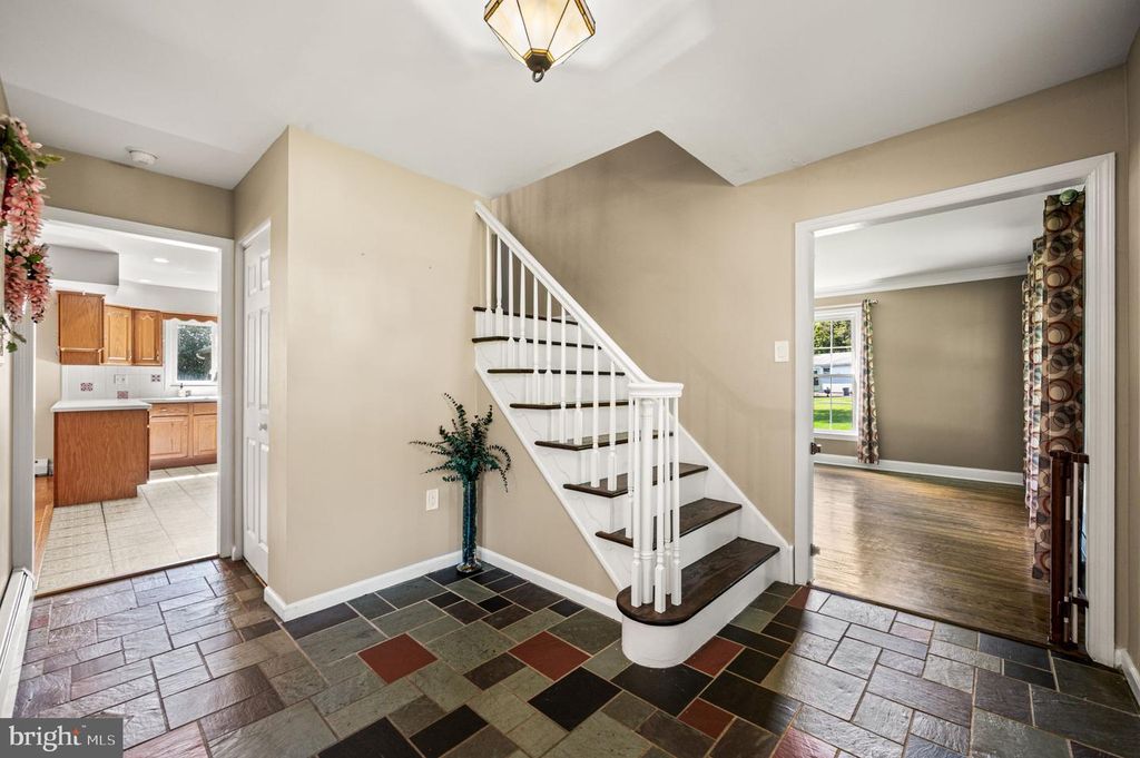 113 GLENWOOD DR, WASHINGTON CROSSING, PA 18977 — photo 5