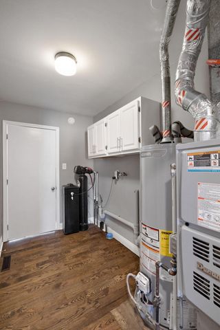 1886 Loganberry Lane, Crown Point, IN 46307