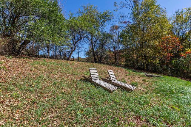 5798 West Woodstock Road, Woodstock, VT 05091