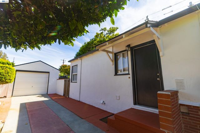 365 Lorraine, San Leandro, CA 94577