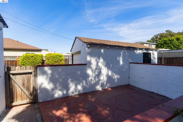 365 Lorraine, San Leandro, CA 94577