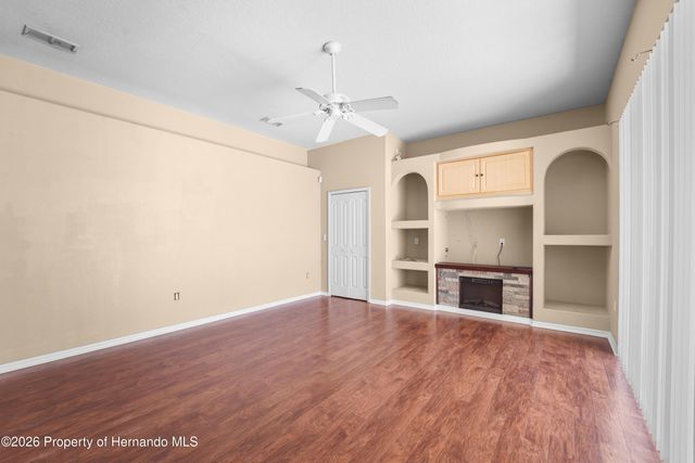 9183 Nightingale Road, Weeki Wachee, FL 34613