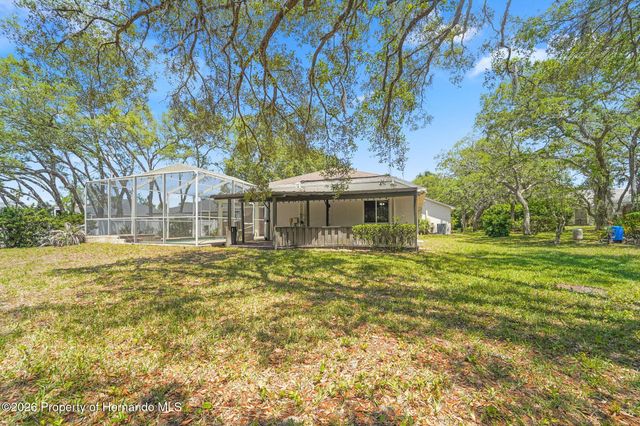 9183 Nightingale Road, Weeki Wachee, FL 34613