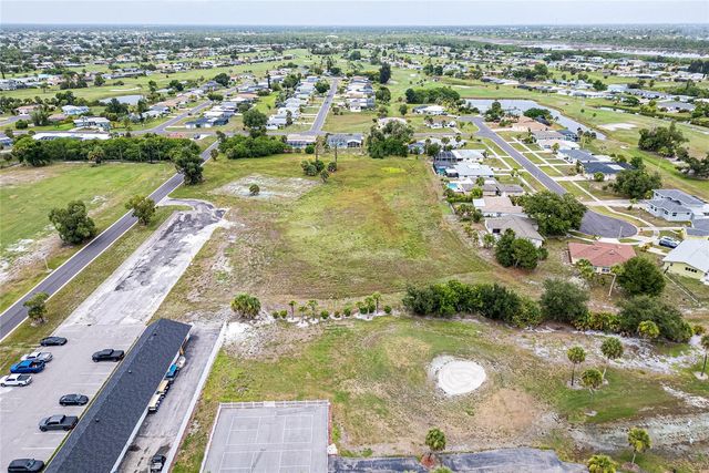 3 GOLFVIEW ROAD, Rotonda West, FL 33947
