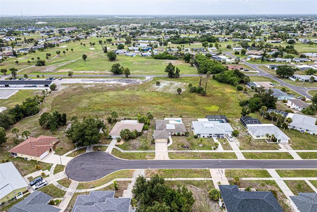 3 GOLFVIEW ROAD, Rotonda West, FL 33947