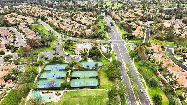 12 Siros, Laguna Niguel, CA 92677