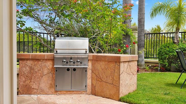 12 Siros, Laguna Niguel, CA 92677