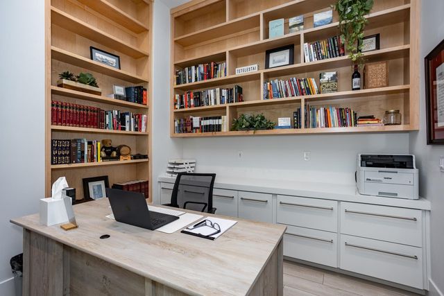 10312 Fox Borough Dr, Oakdale, CA 95361