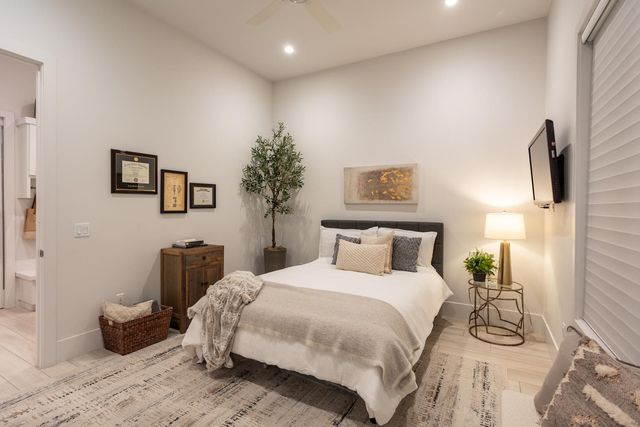 10312 Fox Borough Dr, Oakdale, CA 95361