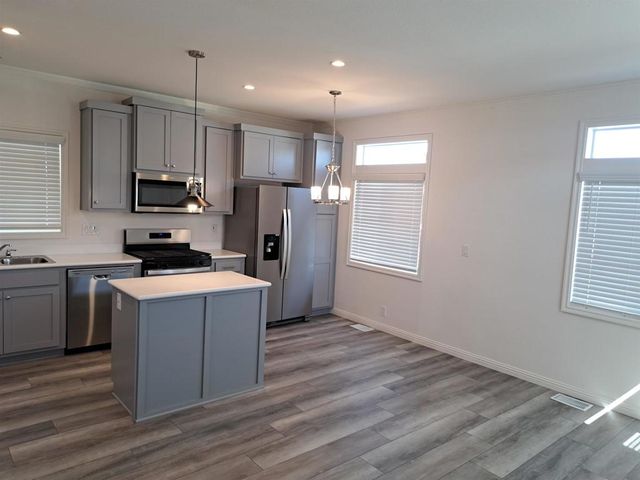 410 S First St 94, El Cajon, CA 92019