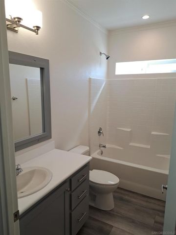 410 S First St 94, El Cajon, CA 92019