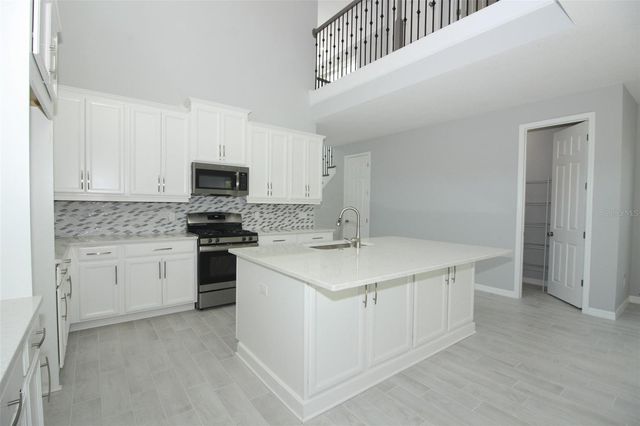 5166 GOLDFINCH DRIVE, St Cloud, FL 34771